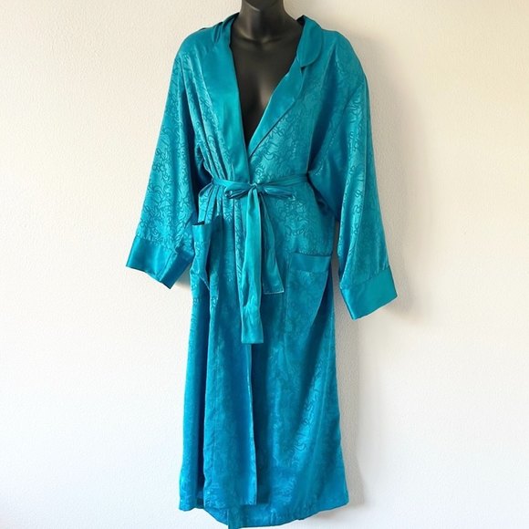 Victoria’s Secret Yellow Lable Green Robe - Picture 10 of 14